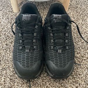 Timberland Men shoes size 9M (steel toe)